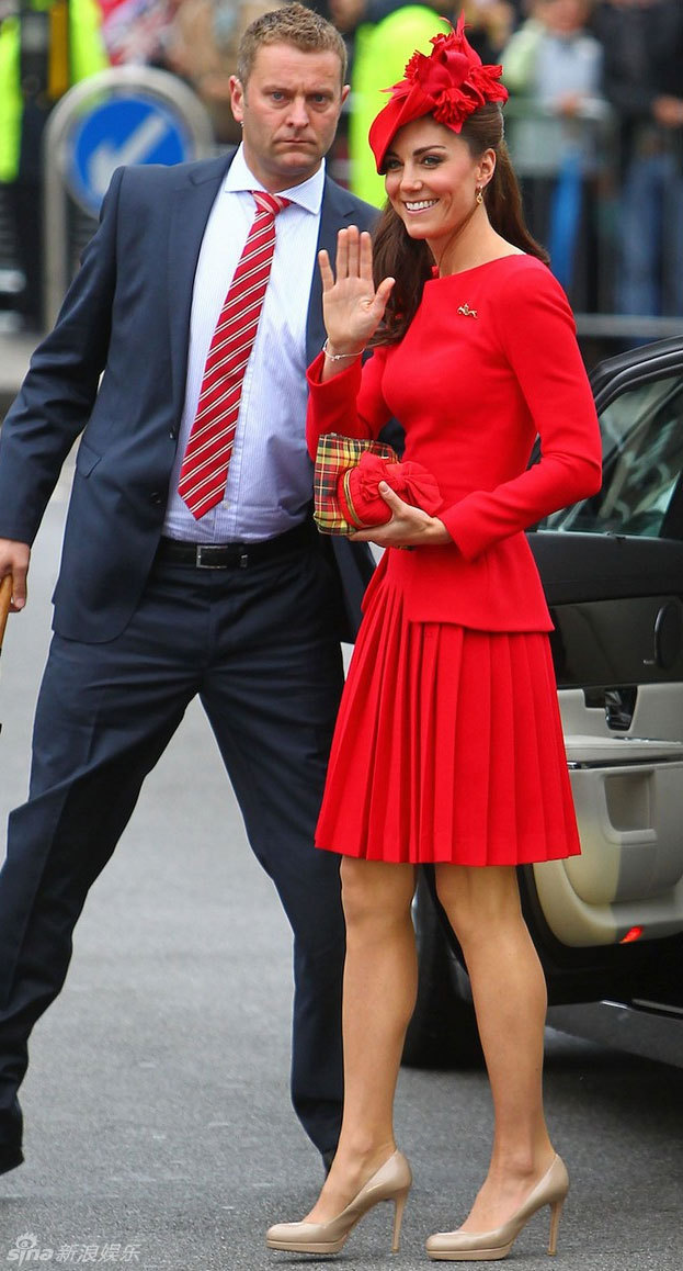 data-lemmaid="144602">英国 /a>威廉王子的妻子,官方称号是"王室剑桥