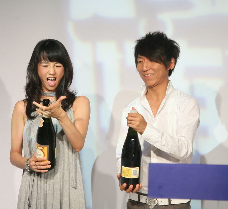  p>陈羽凡,原名陈涛,1975年11月18日生于北京,中国内地男歌手,音乐