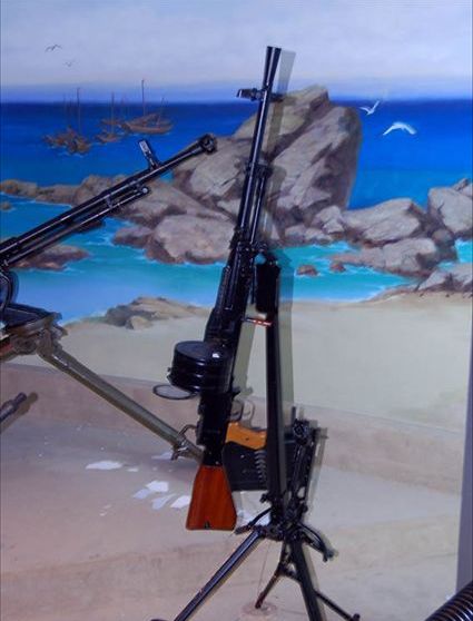 1967年式7.62毫米轻重两用机枪