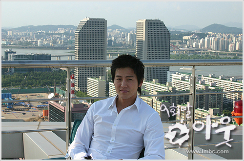  p>李廷镇 i>(         ,lee jung jin) /i>,1978年5月25日出生于韩国