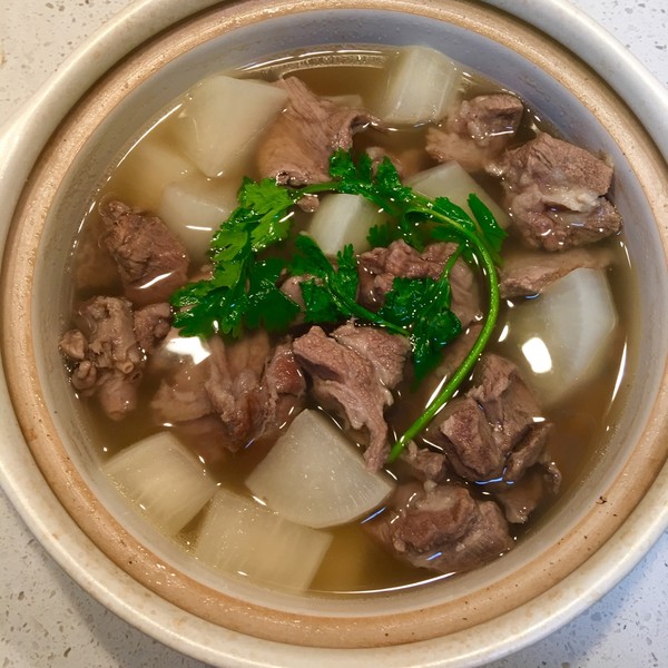 萝卜炖羊肉煲