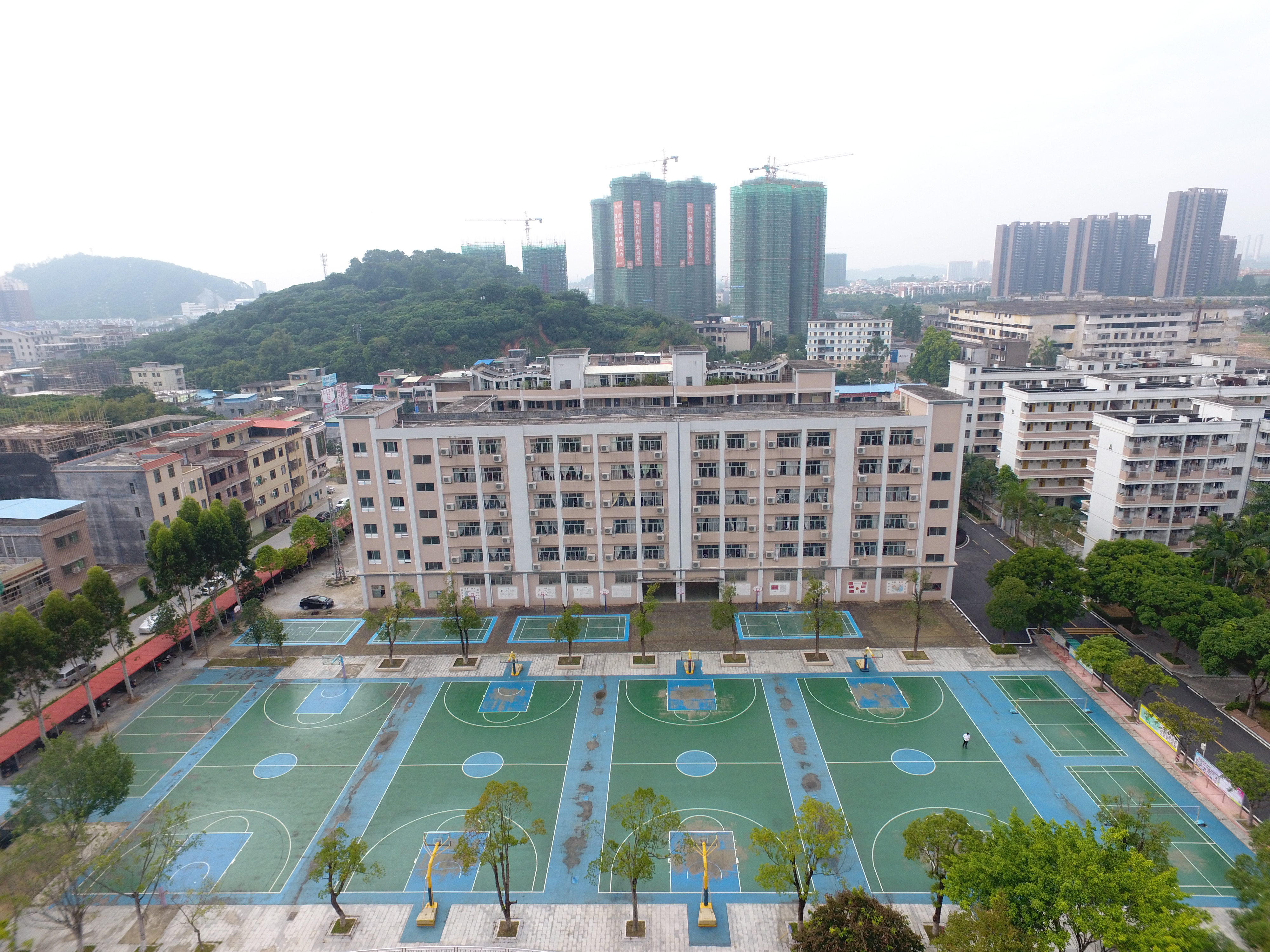 广州市增城区荔城中学