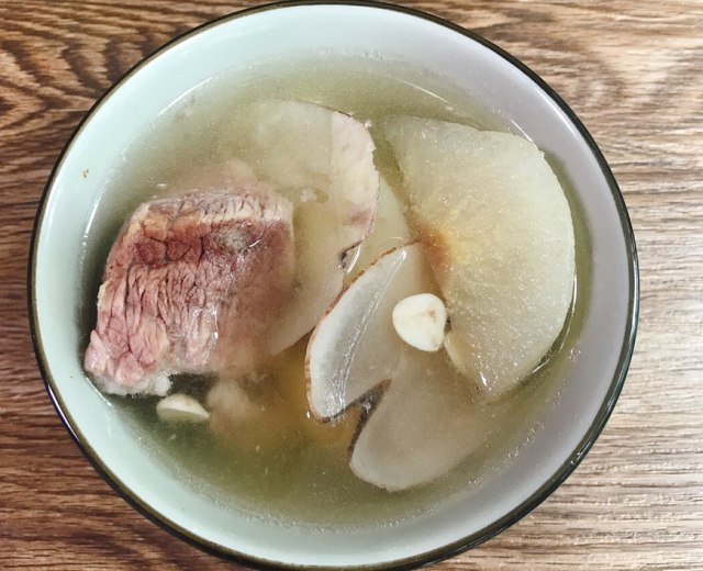 海底椰雪梨瘦肉煲