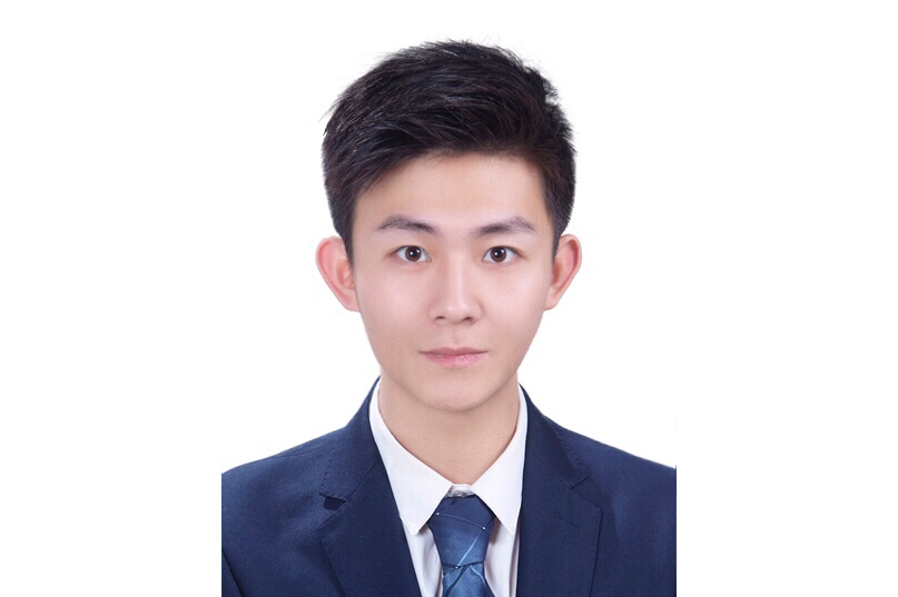  p data-id="2cxyngavhxr">杨东昊,男, span