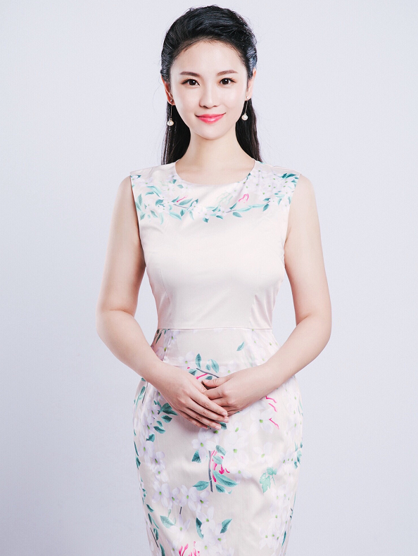  p>徐雪,1990年1月出生,中国内地主持人,毕业于华东师范大学 sup data