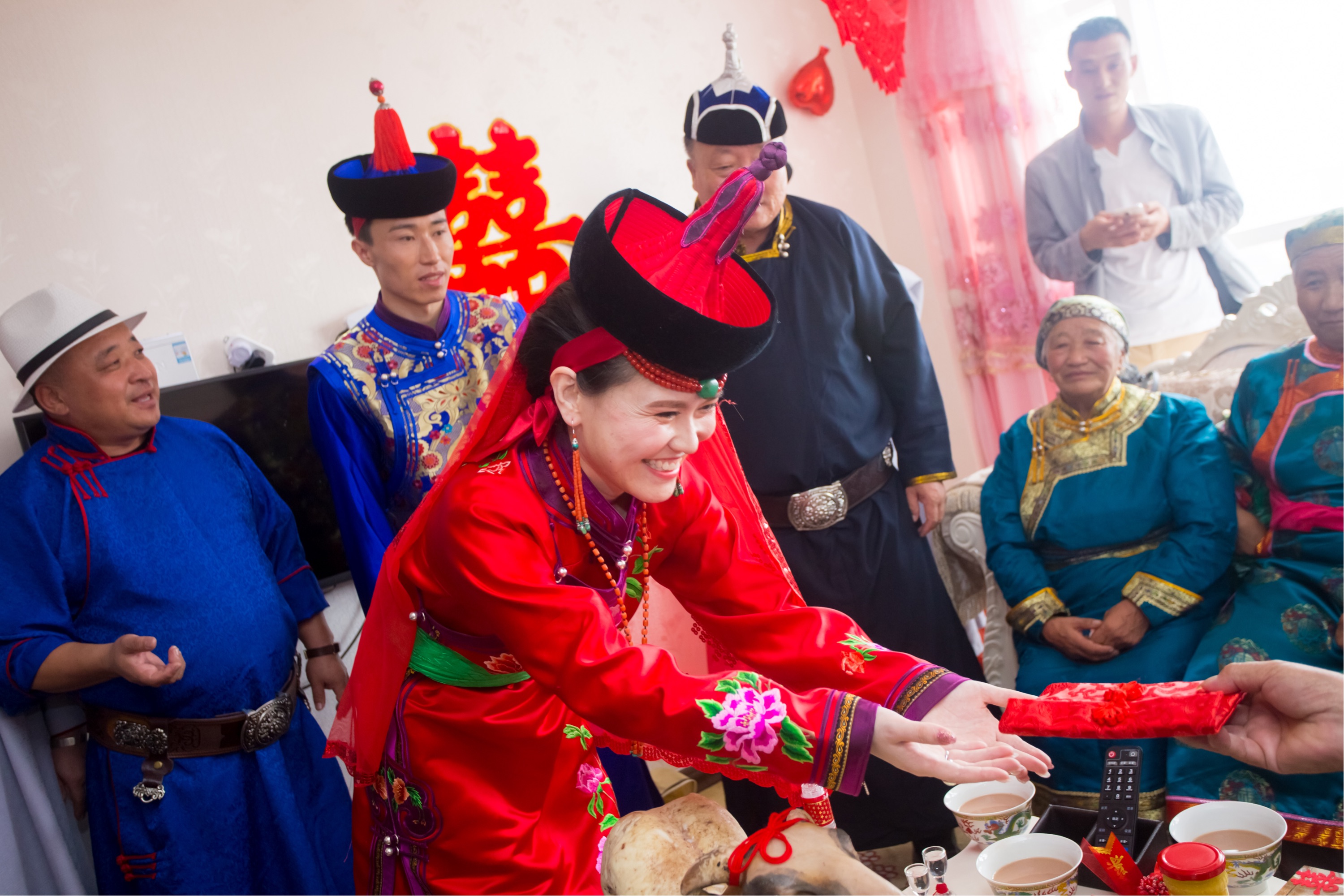  p>蒙古族婚礼(乌珠穆沁婚礼),内蒙古自治区西乌珠穆沁旗民俗,国家级 