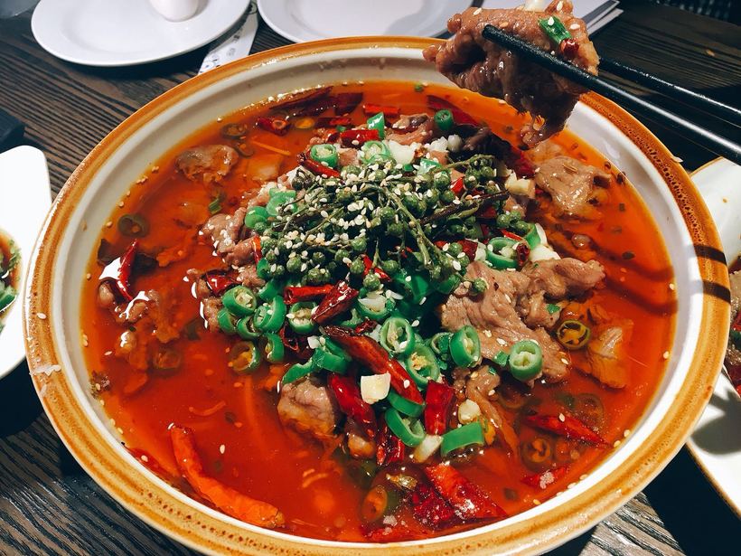  p>藤椒水煮牛肉是一道菜品,主料是牛肉,配料是 a href="#" data