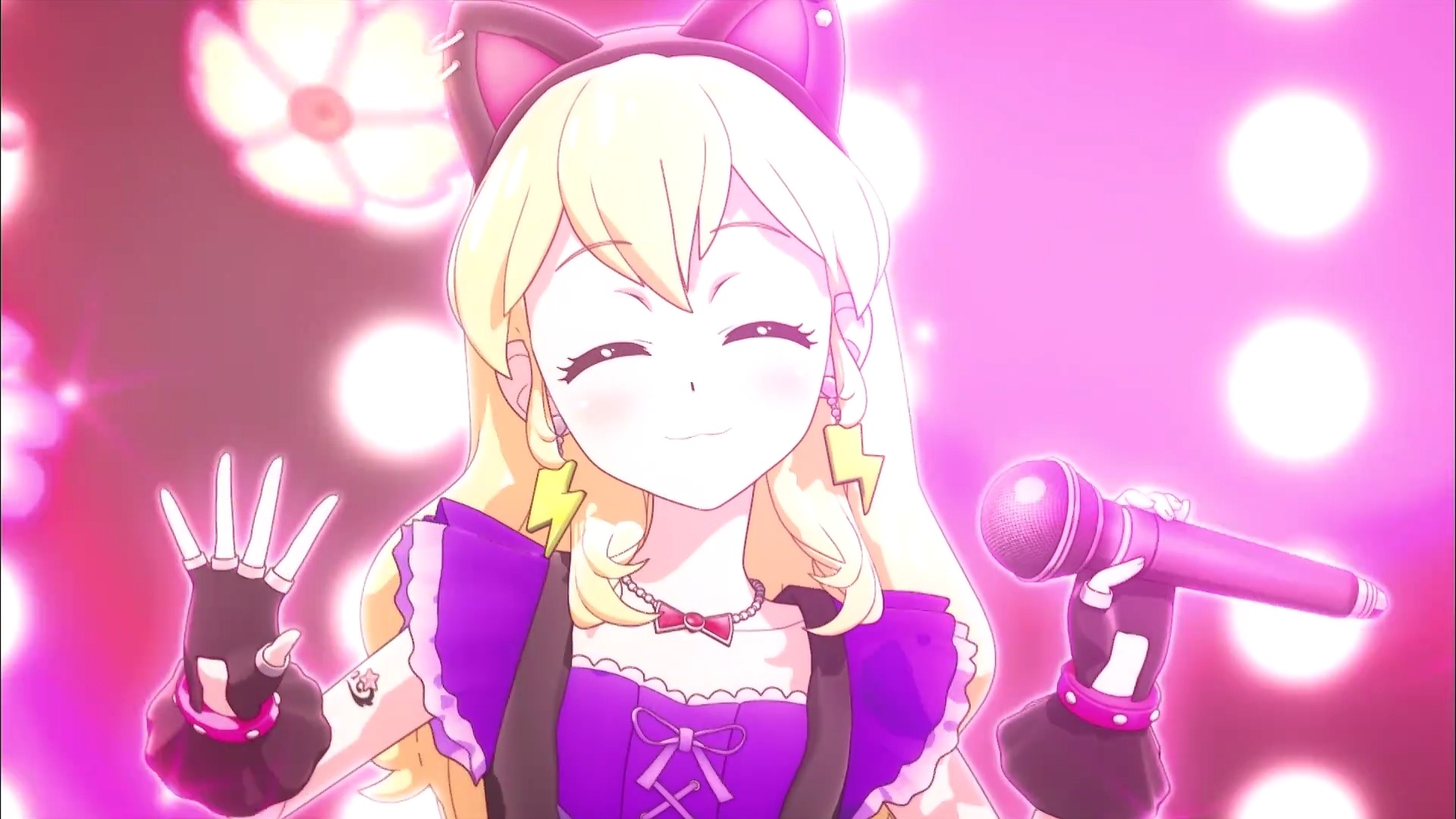 《 a href="#" data-lemmaid="4197562">偶像活动 /a>》已于2013年10