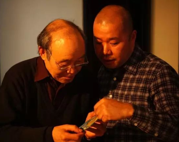  p data-id="gnbp5sd8wf">赵启明,今江苏 a target="_blank" href="