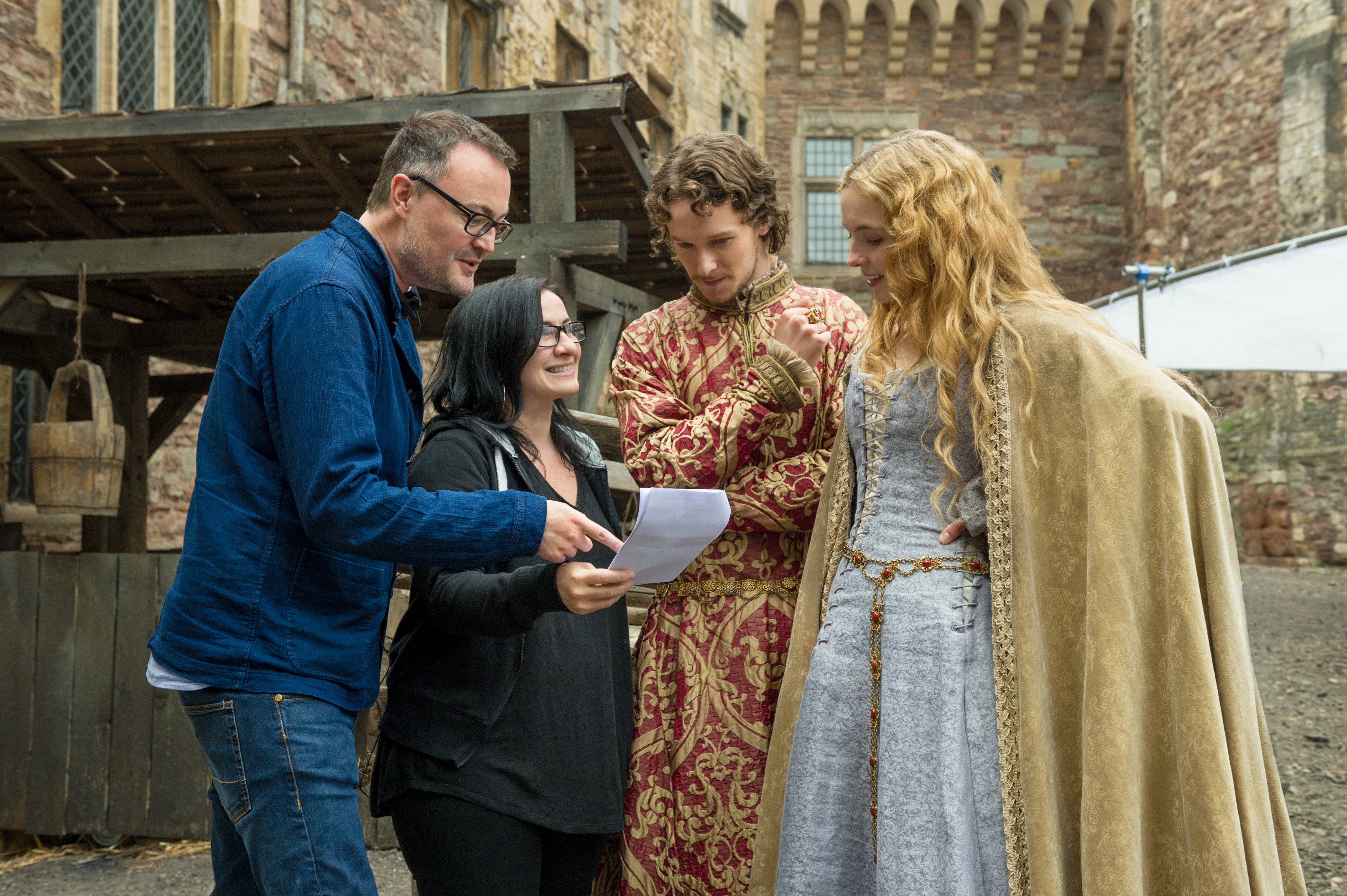  p data-id="gnwlrpjrql">《白公主》是由 a