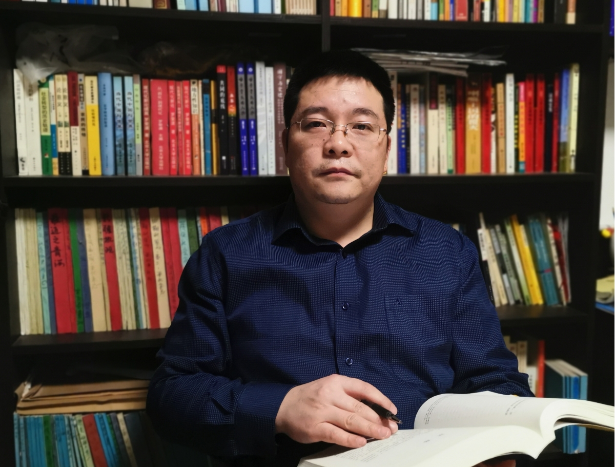  p>杨红伟,男,1975年12月生,河南省 a target="_blank" href="/item