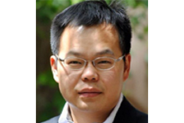  p>李昊,1979年5月出生,中国国籍,无境外永久居留权,北京交通大学经济