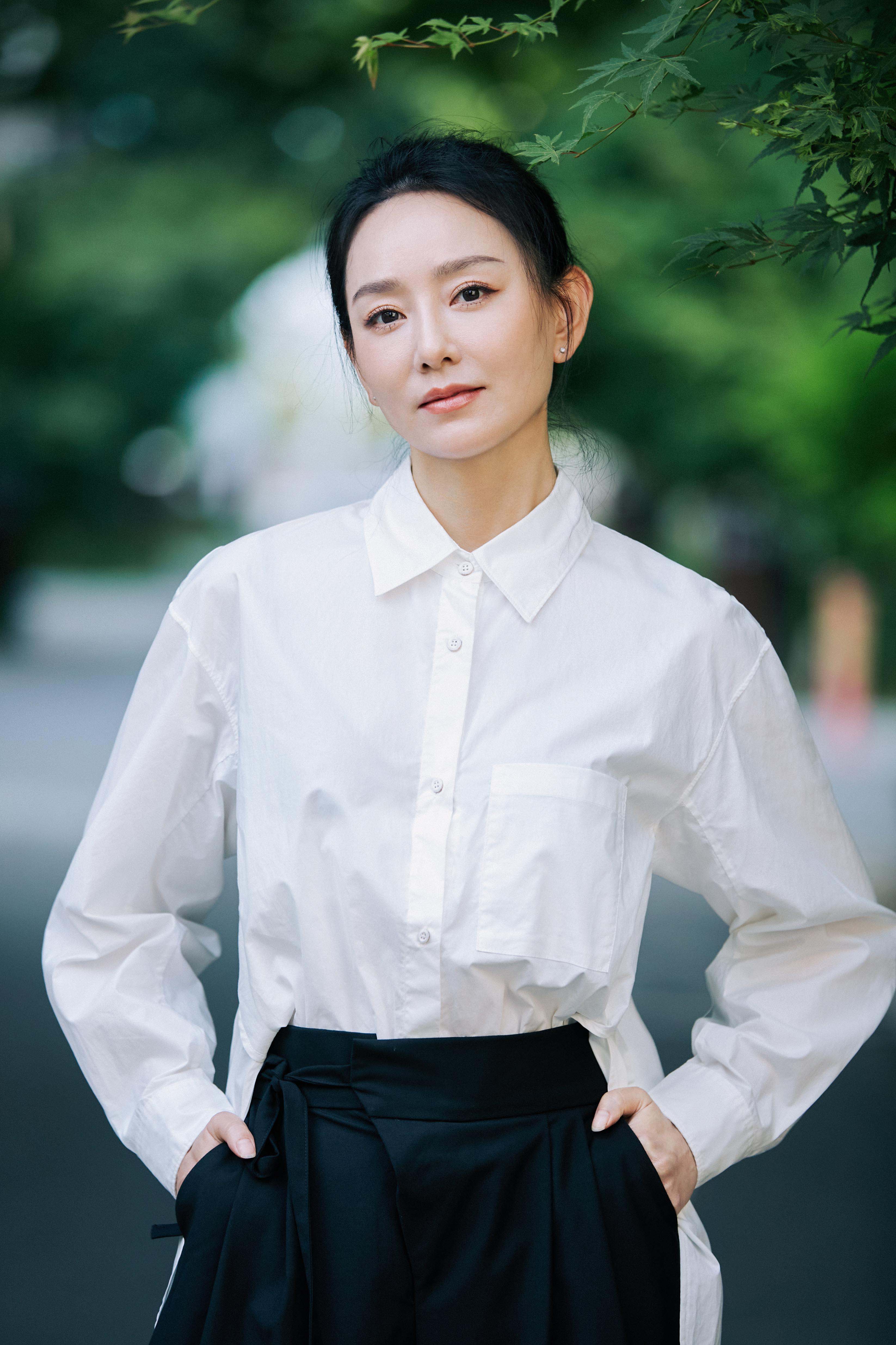  p>邓荔心,原名邓莉,中国内地影视女演员,毕业于中央戏剧学院 span