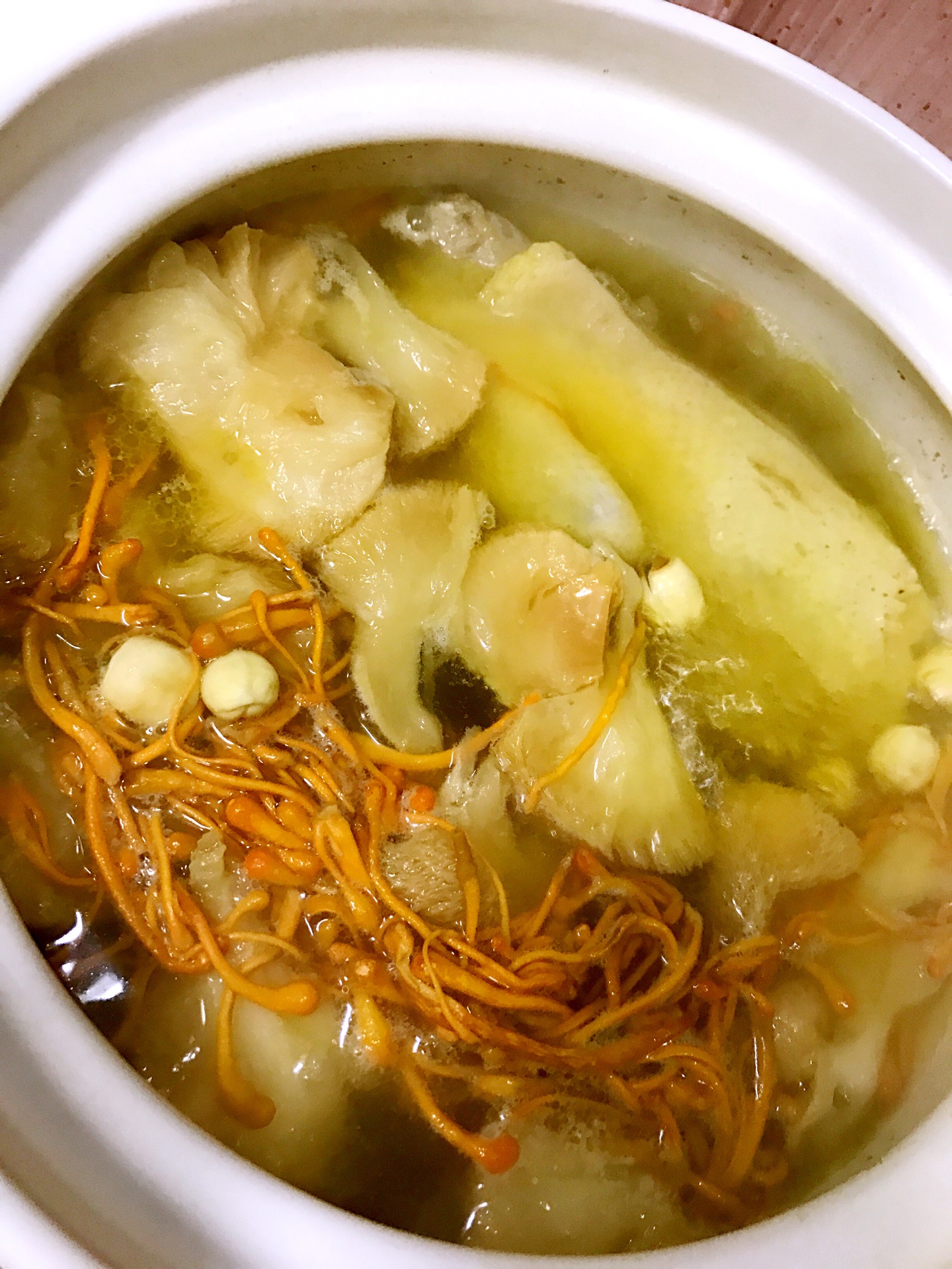 猴头菇黄豆鸡汤