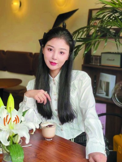  p data-id="tkqsavm6gdgf">刘影,女,1994年4月生,中共预备党员,沈阳