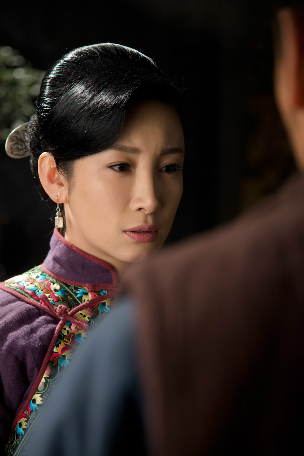  p>秦海璐,1978年8月11日出生在辽宁省营口市,中国内地影视女演员