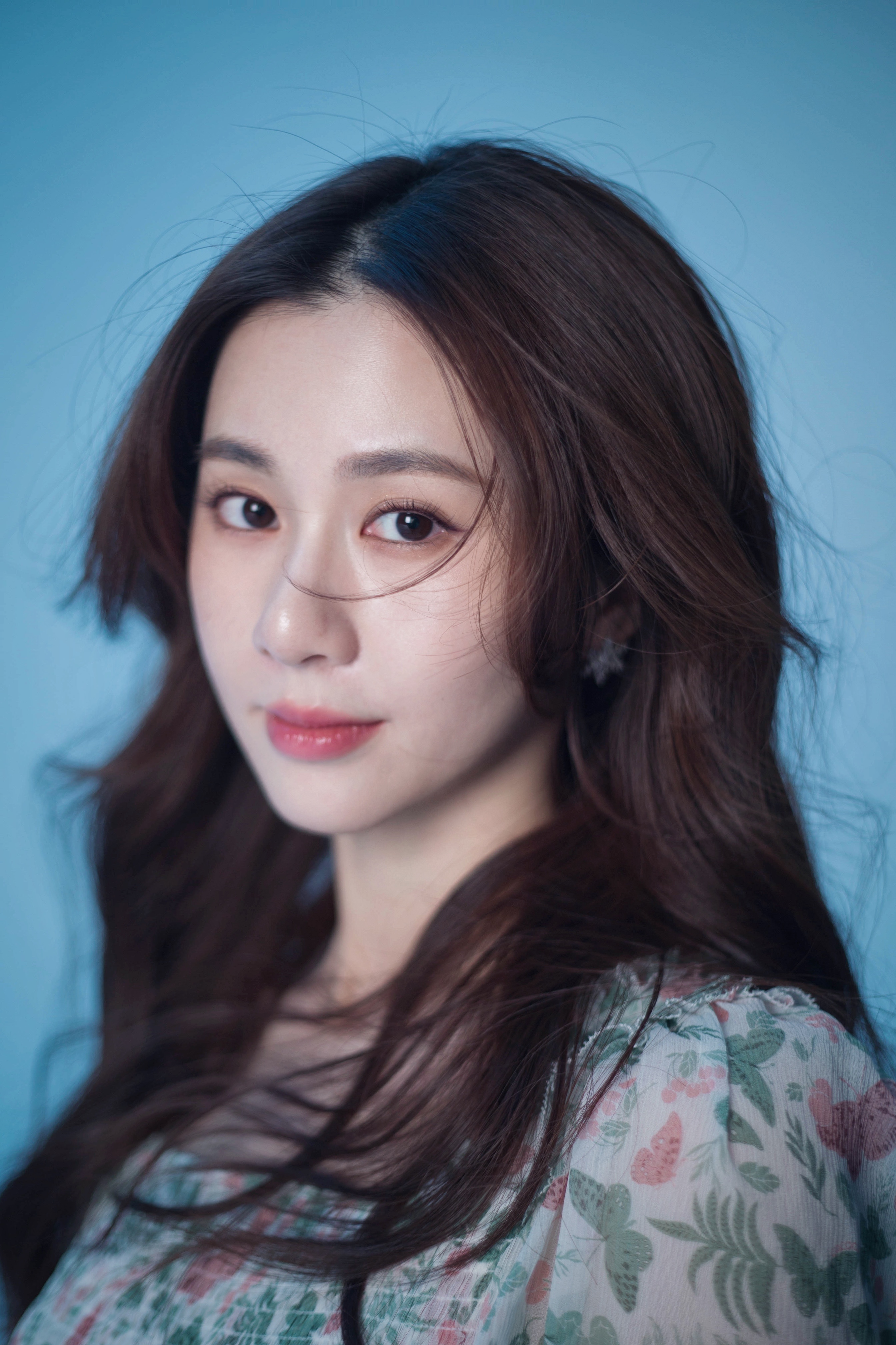 ">关芯,出生于湖北省黄石市,毕业于中央戏剧学院,中国内地影视女演员