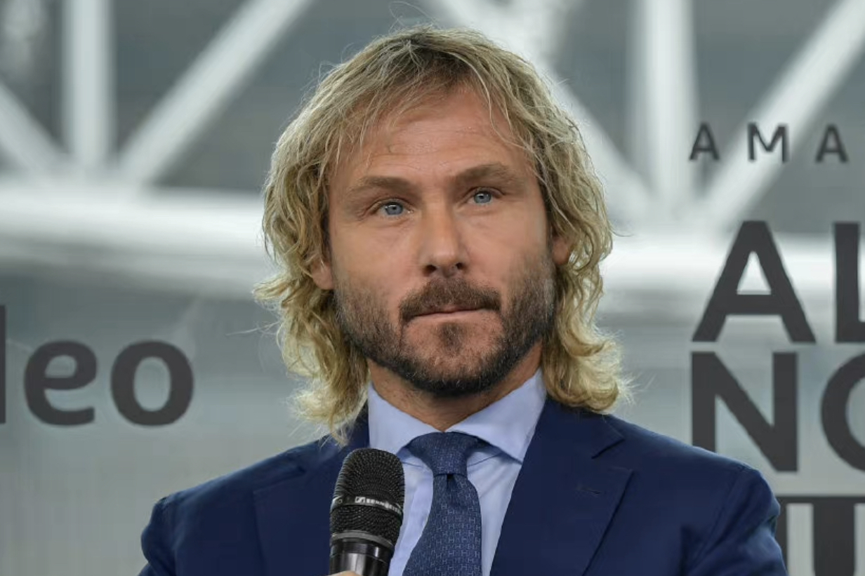 帕维尔·内德维德