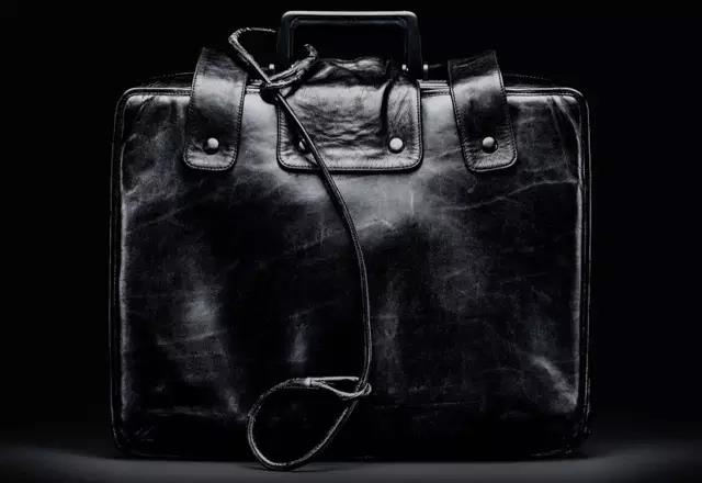 "核手提箱"是指美国总统掌握的一个公文包