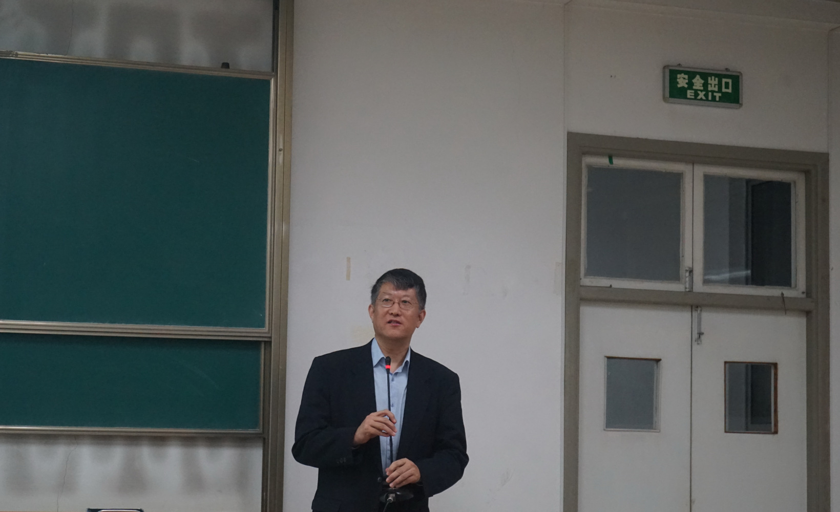 冯时（中国社会科学院学部委员、考古学家、古文字学家、中国社会科学院考古研究所研究员）_百度百科