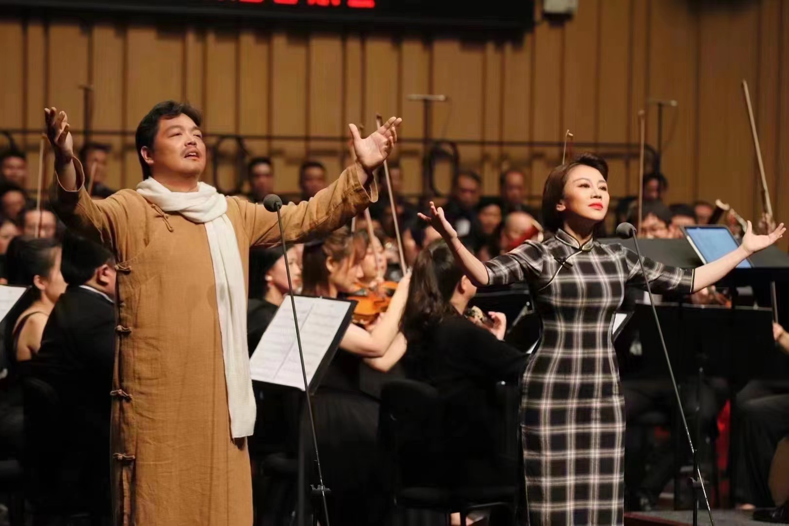  p>王宣之,中国籍,花腔女 span class="ref" data-ctrid="ticnnr5kpn