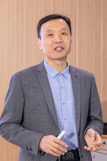 张建波（东北大学讲师，东北大学秦皇岛分校数学与统计学院教学工作副院长，东北大学悉尼智能科技学院副院长（兼））_百度百科