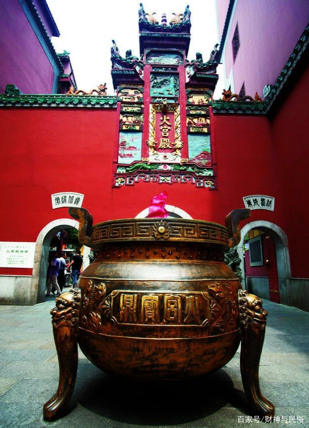 民间信仰中的火神祝融，还有几位是谁，火德星君也是什么神仙_百科TA说