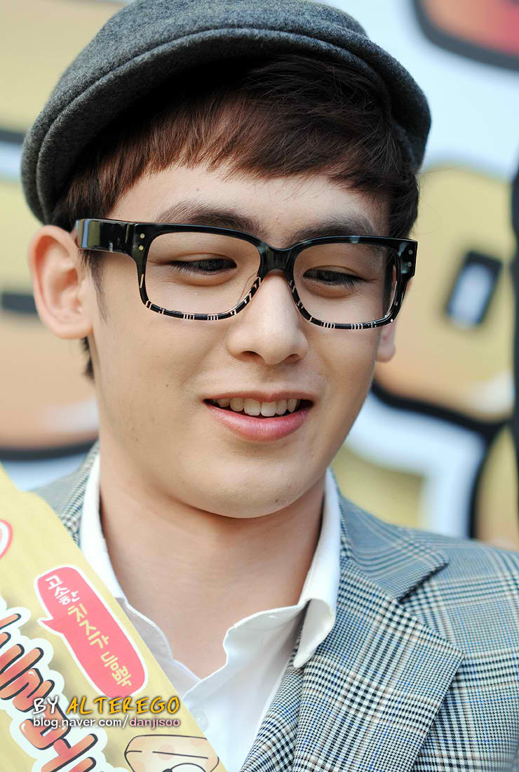 nichkhun buck horvejkul