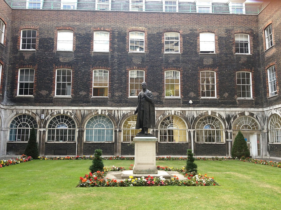  p>伦敦国王学院(kings college london,简称:kings或kcl)是 a