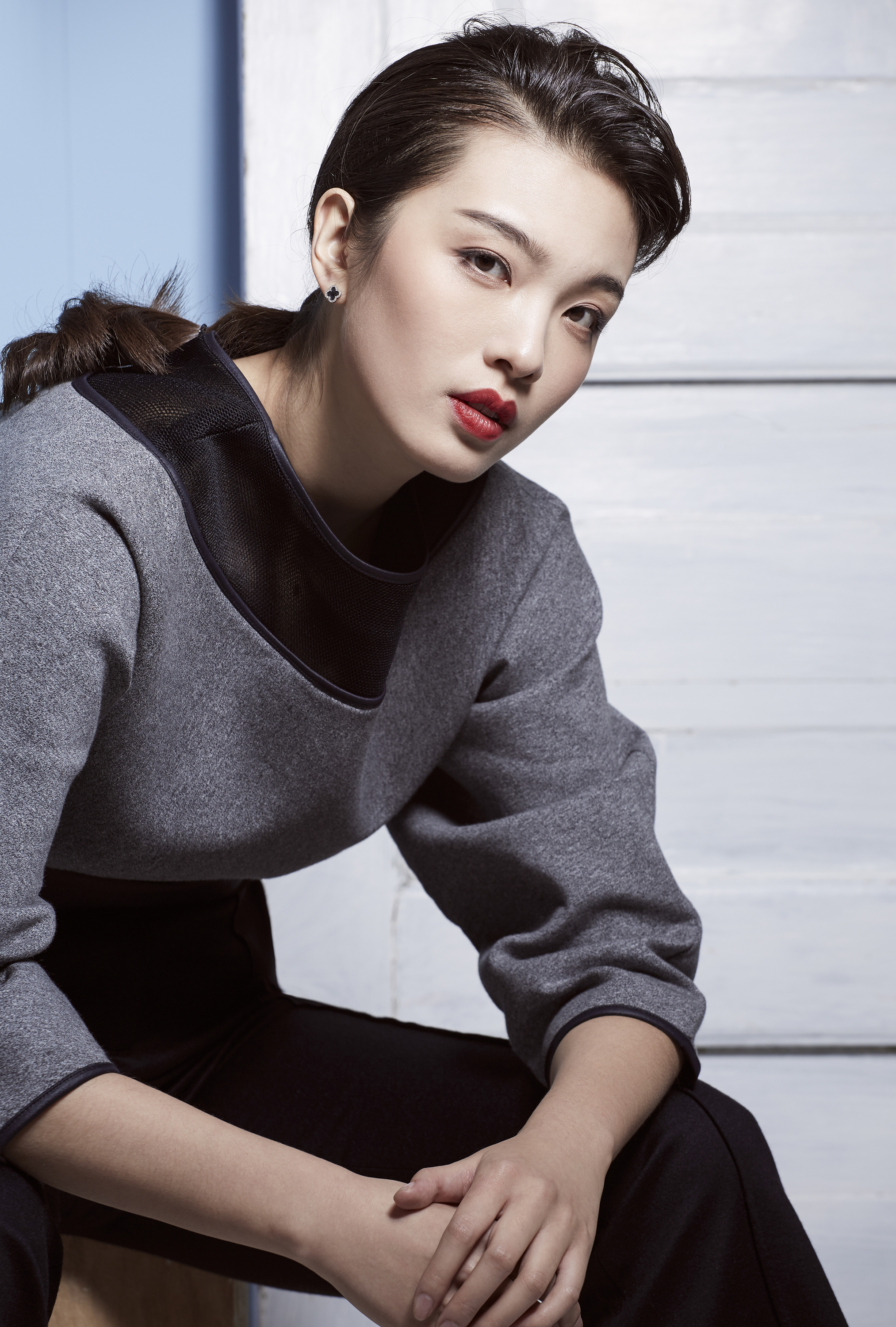  p>张杨智子,出生于新疆乌鲁木齐,中国内地女演员