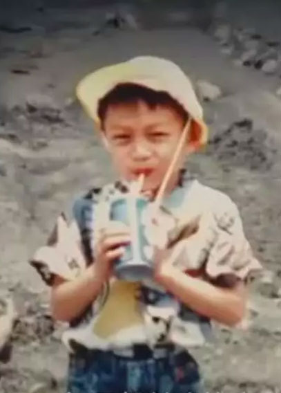 叶永鋕,被称为"玫瑰少年"