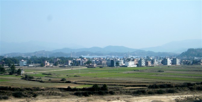  p>富滩村位于江西省吉安市青原区(曾属吉水县)富滩镇东南方向直线