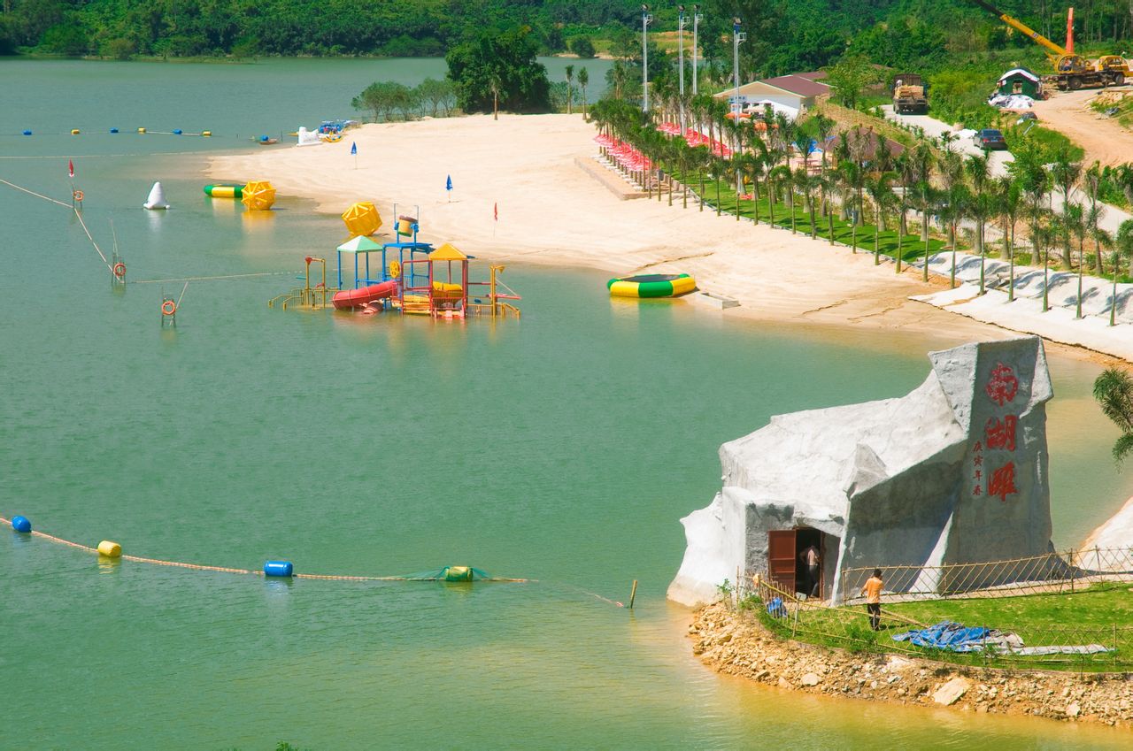 恩平万亩泉林度假区