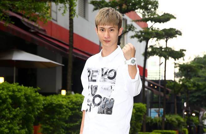  p data-id="gntrn7r6mh">翁瑞迪(aben,艺名:阿本),1982年6月11日出生