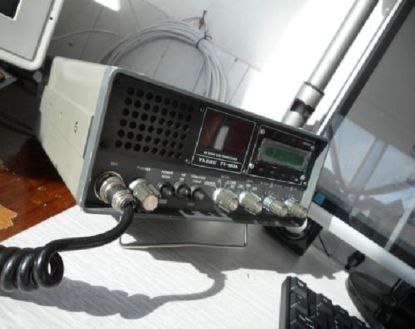  p>用于业余业务的电台称业余电台( amateur radio station).