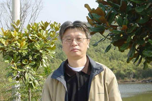 吴震
