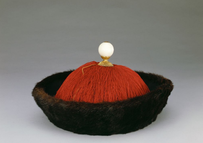 清砗磲顶皮吉服冠