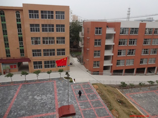  p data-id="gnavmf25bq">福清市江阴中学,是 a target="_blank" href