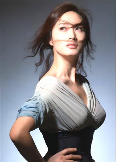  p>金惠秀(         ,kim hye soo),1970年9月5日出生于韩国釜山,毕业