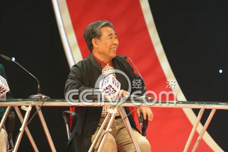  p data-id="go0e2h9z8g">李文启,男,1944年出生于北京市,著名小品 a