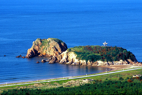 县 /a>所辖诸岛,位于 a target="_blank" href="/item/杭州湾/57467