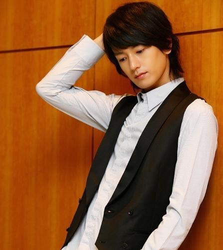  p>林周焕,1982年5月18日出生于 a target="_blank" href="/item/韩国