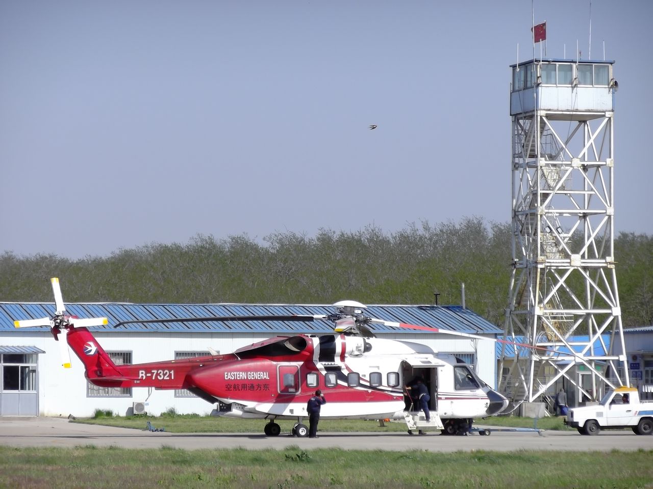  p>icao四字代码zspl /p> p>蓬莱沙河口机场位于山东蓬莱市,距市中心5