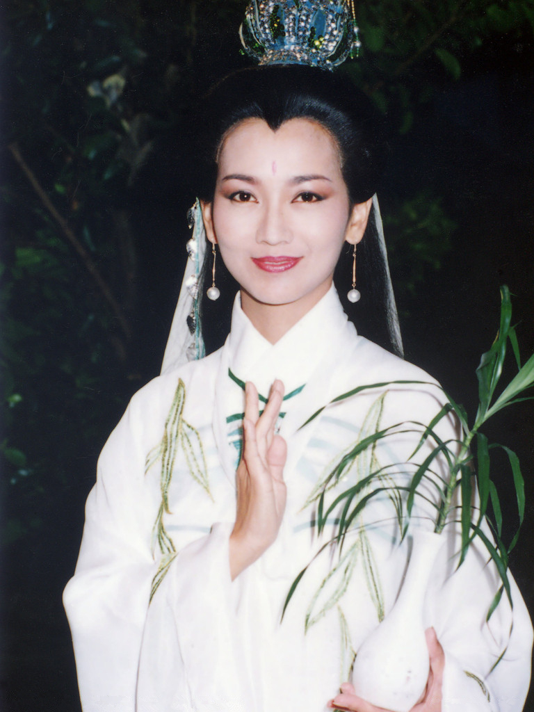  p>《新白娘子传奇》是由 a href="#" data-lemmaid="7448303">夏祖辉