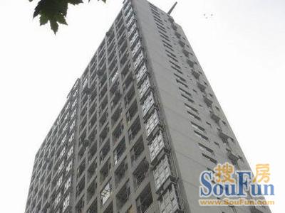  p>该案位于江宁路昌平路交口,独栋高层的酒店式公寓·开发商装修,总