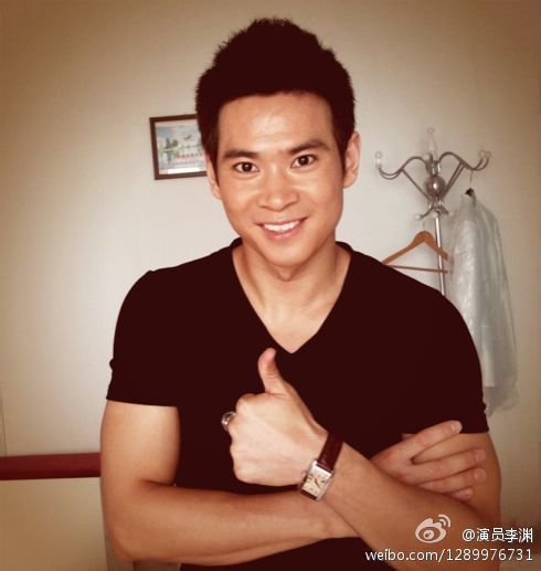  p>李炳渊,原名李渊,出生于 a target="_blank" href="/item/山东省