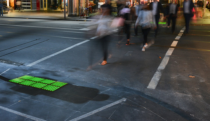 人行道路面信号灯