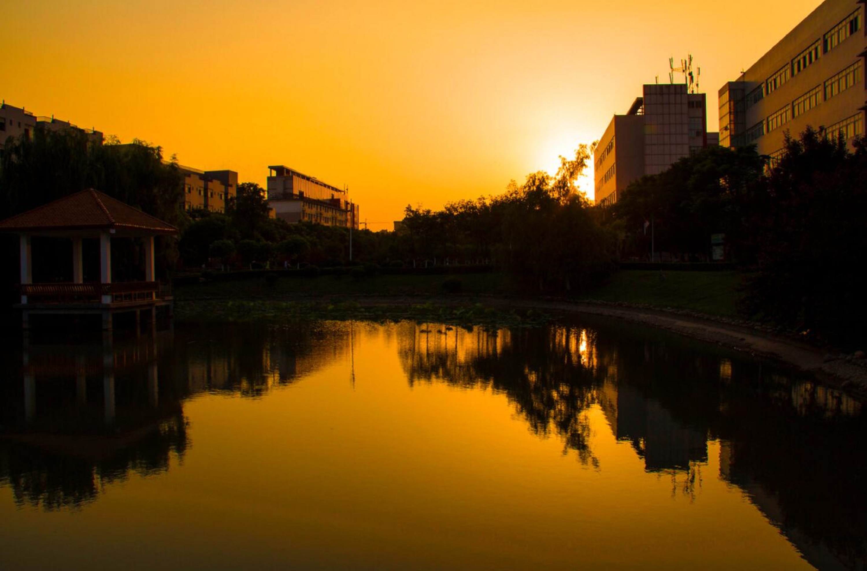  p>四川音乐学院(sichuan conservatory of music)简称"川音",位于