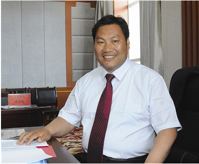 data-id="gnbtihm0z4">晁世海,男,汉族,1965年10月出生,青海省湟源县