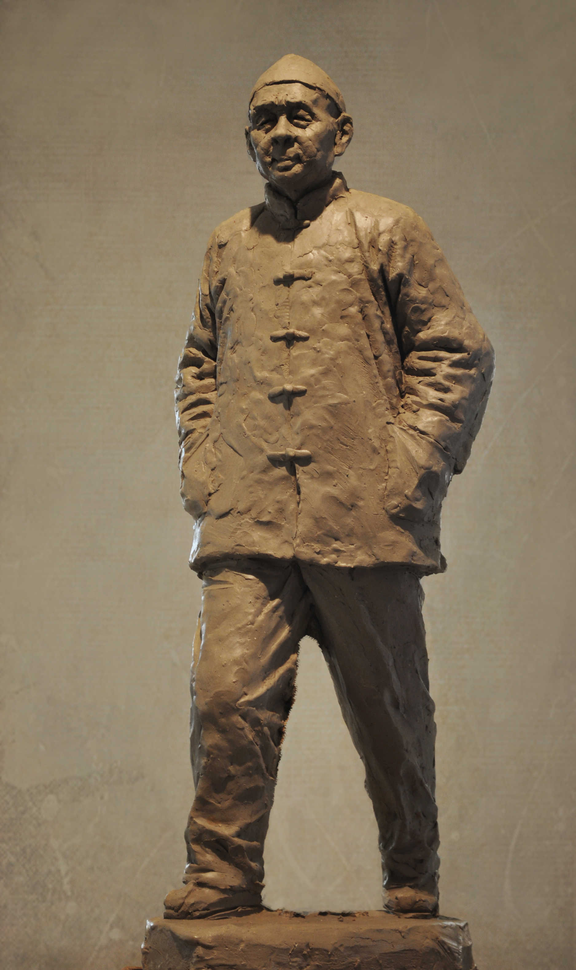 中国当代著名国家级雕塑大师,新中国国礼艺术大师,人民功勋艺术家